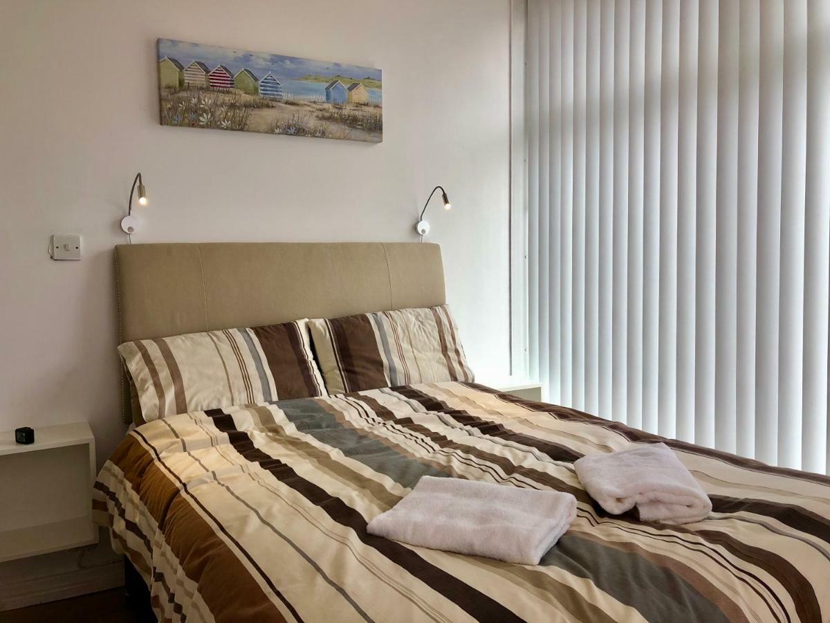 Empress Select Holiday Flats Blackpool Extérieur photo